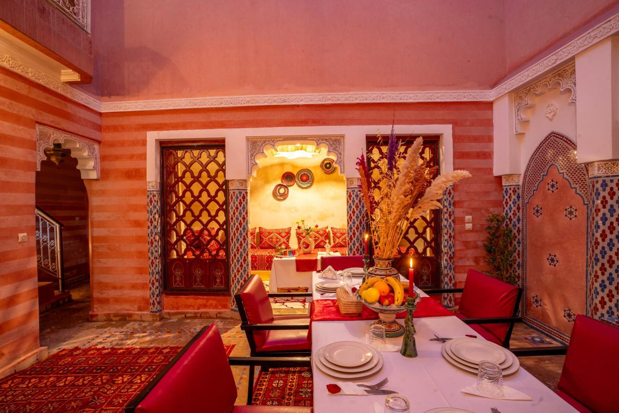 Riad Le Graff Pink Marrakesh Bagian luar foto