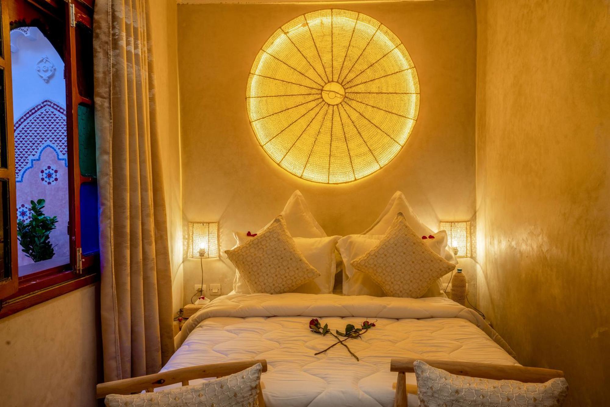Riad Le Graff Pink Marrakesh Bagian luar foto