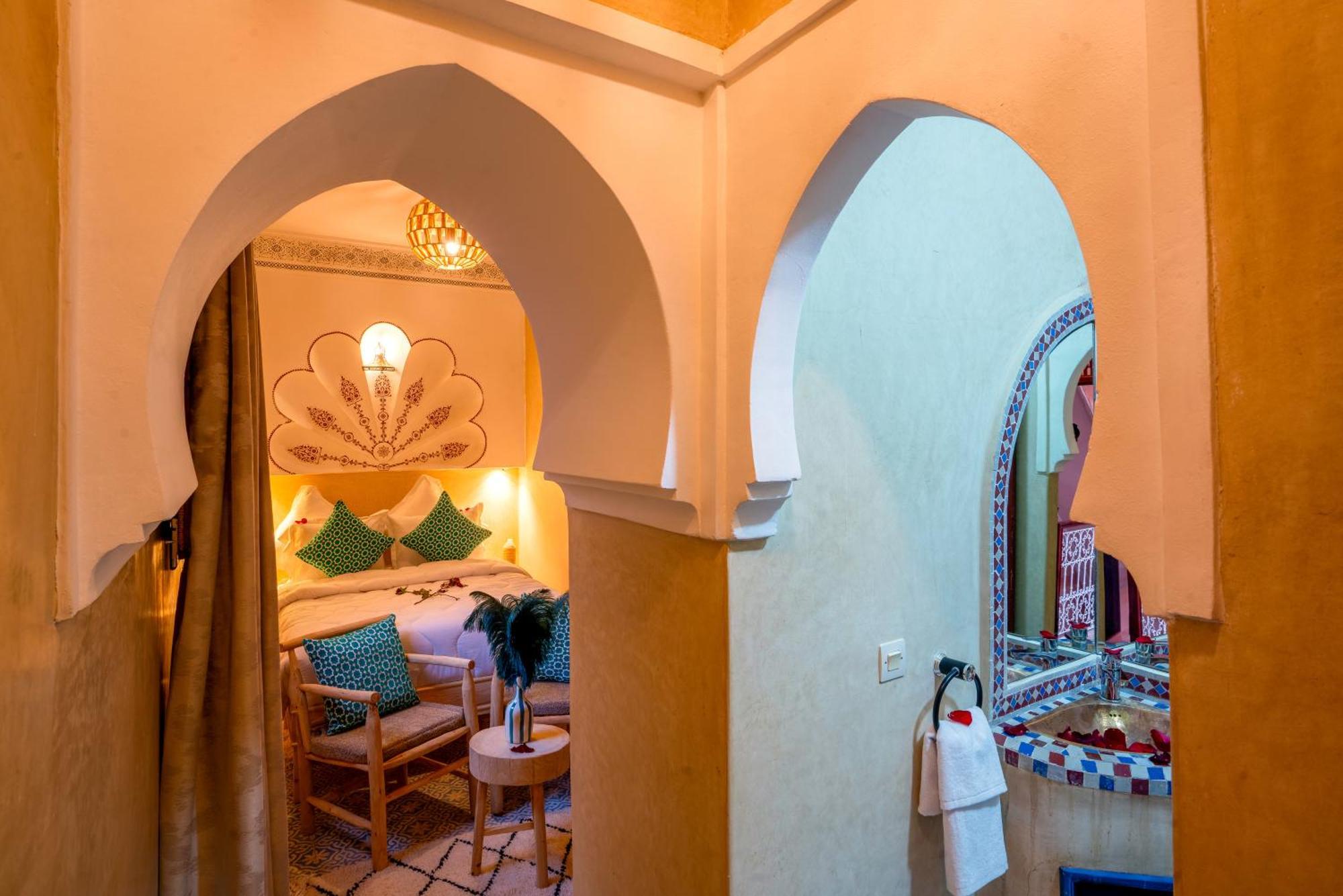 Riad Le Graff Pink Marrakesh Bagian luar foto