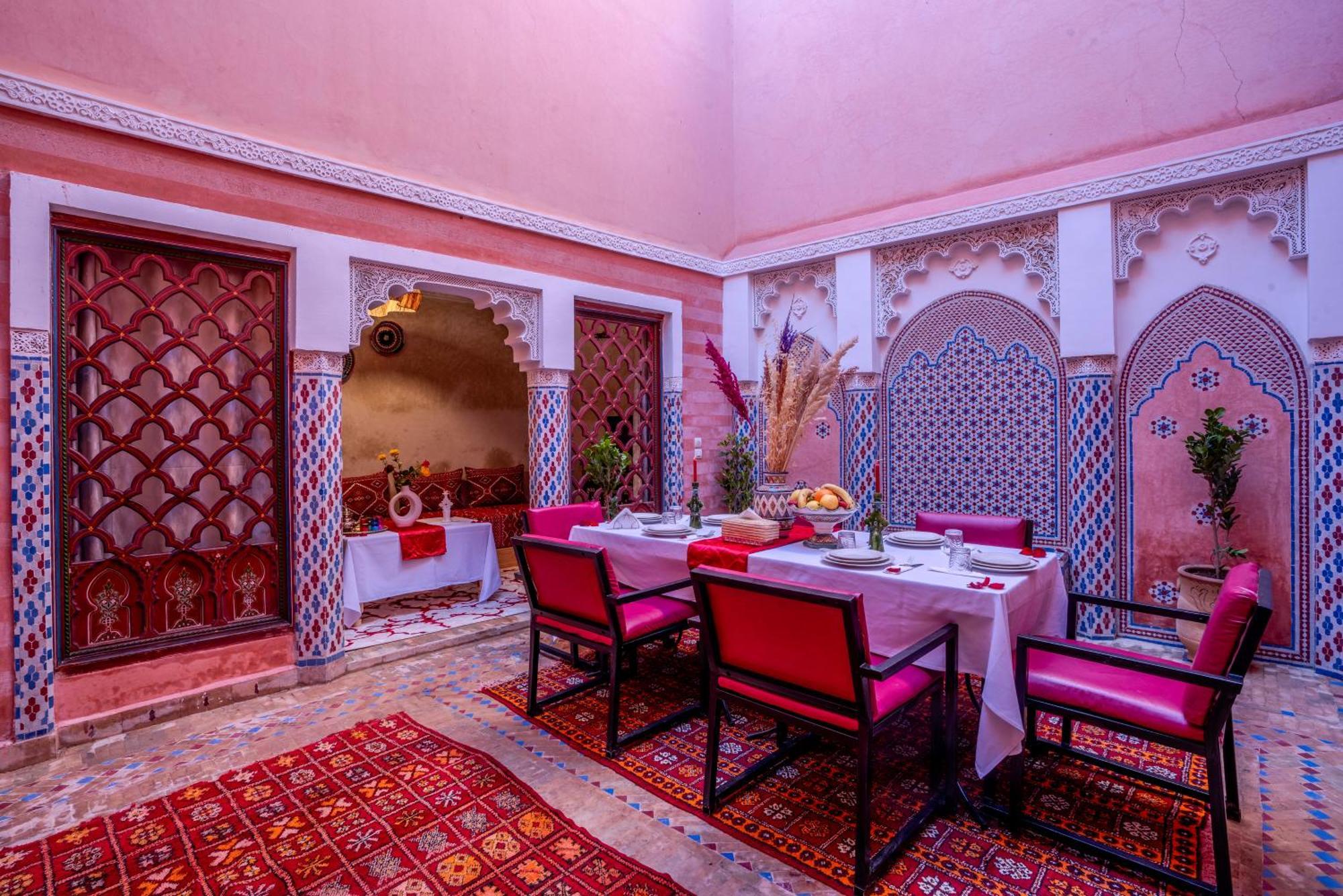Riad Le Graff Pink Marrakesh Bagian luar foto