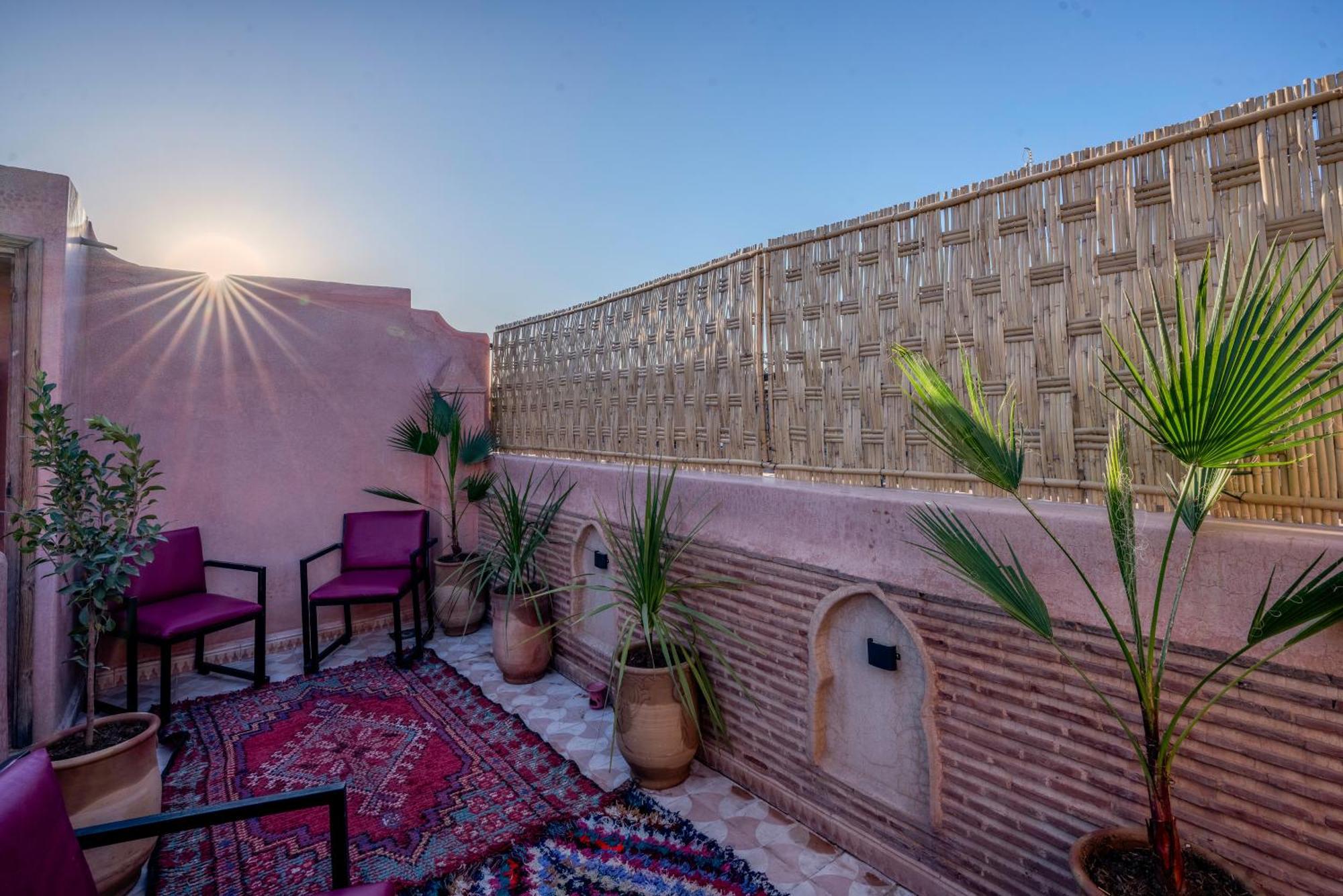 Riad Le Graff Pink Marrakesh Bagian luar foto