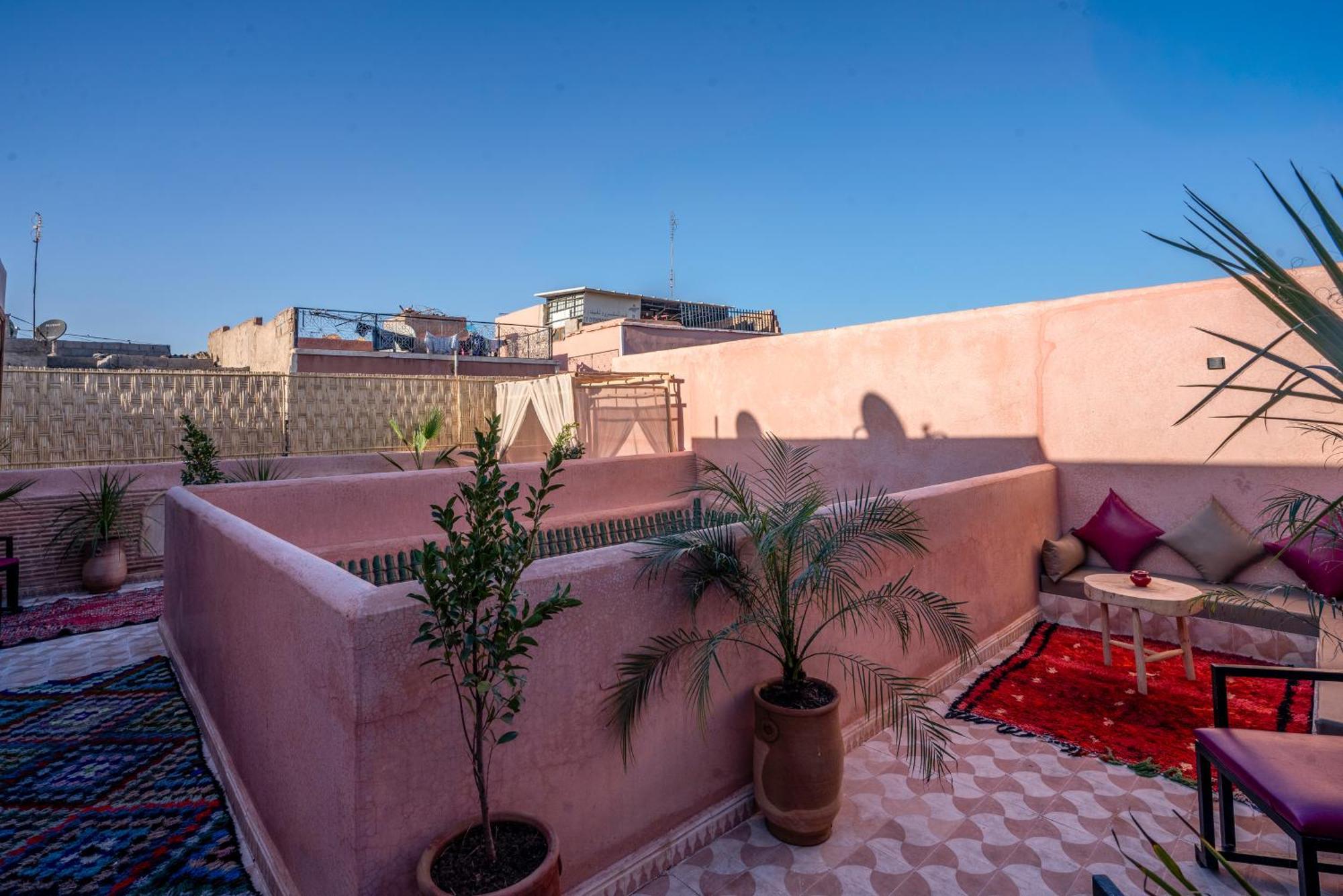 Riad Le Graff Pink Marrakesh Bagian luar foto