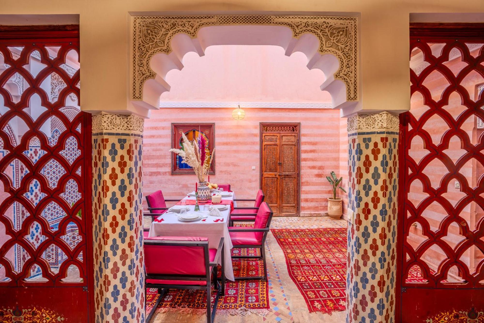 Riad Le Graff Pink Marrakesh Bagian luar foto